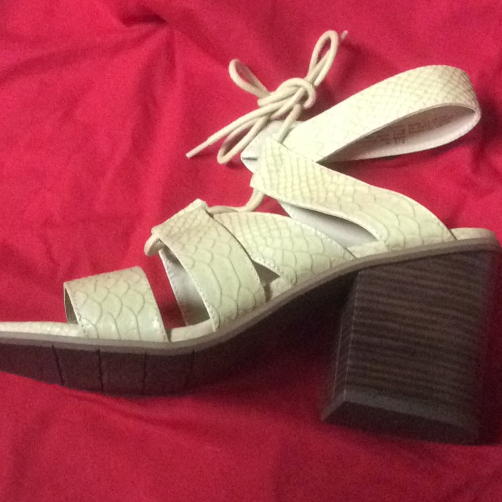 BC Footwear Valor Vegan Sand Sandals, New, 9 1/2